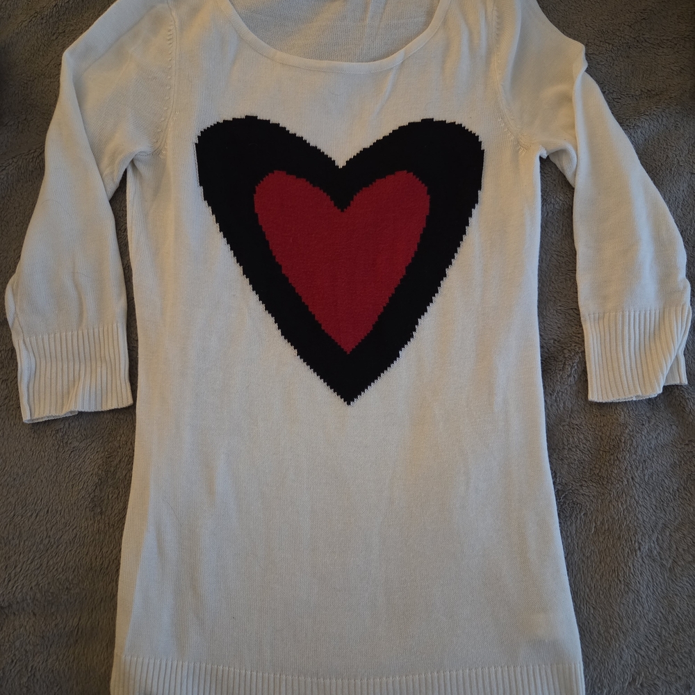 Cupio Cream Sweater with Black and Red Heart Design